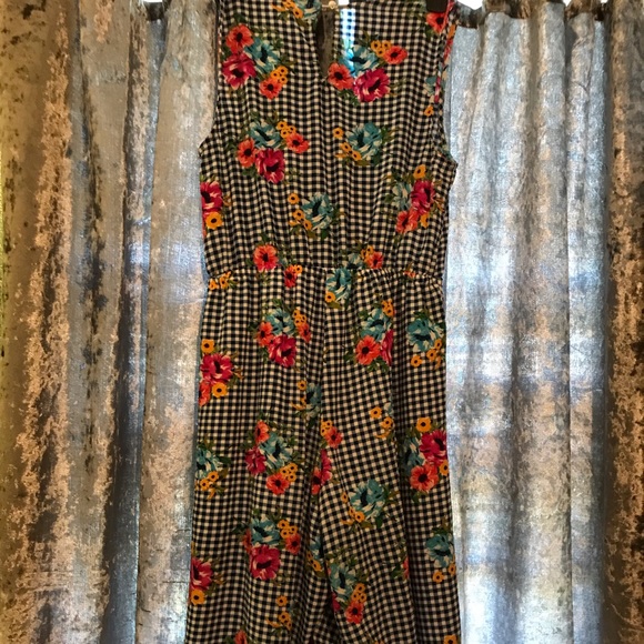 Romper - Picture 7 of 8